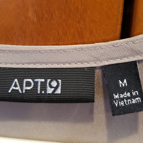 Apt.9 Twist Blouse - Picture 3 of 3